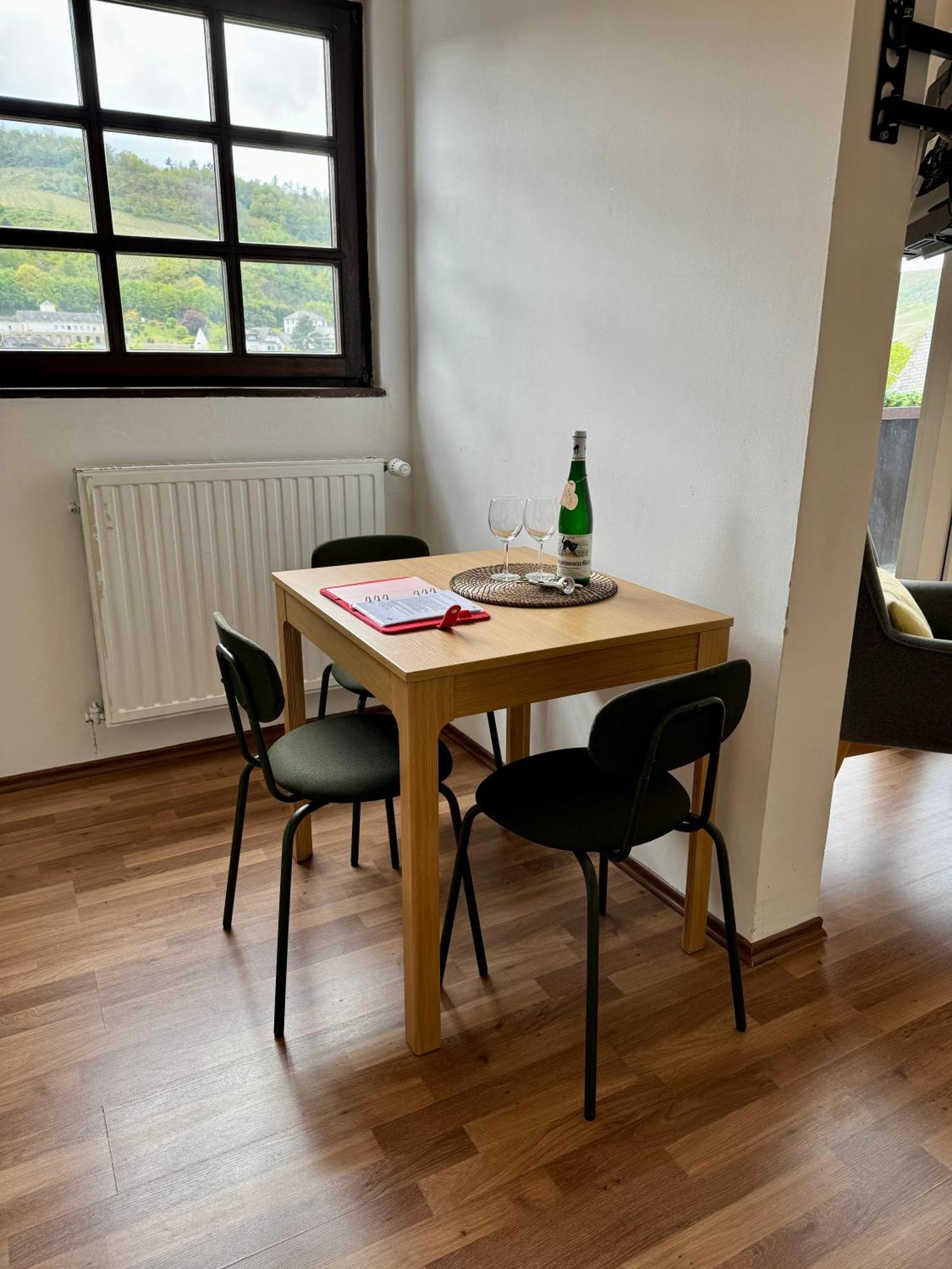 Ferienhaus Am Moselradweg 摩泽尔河畔的泽尔 外观 照片
